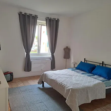 Serenissima Retro Apartment