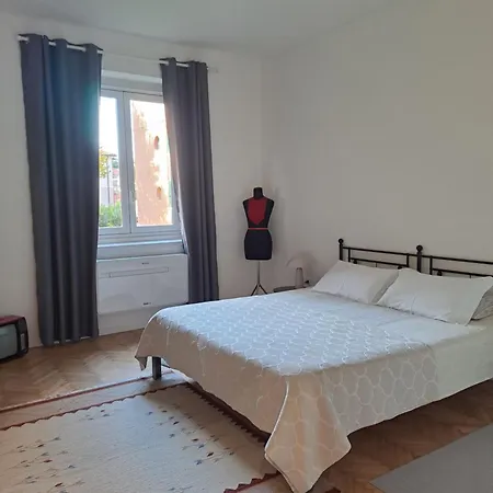 Serenissima Retro Múggia