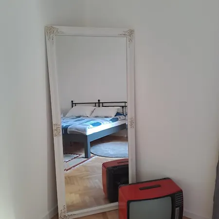 Daire Serenissima Retro Múggia